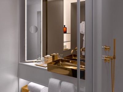 Rooms Suites At Nobu Hotel Shoreditch Design Hotels