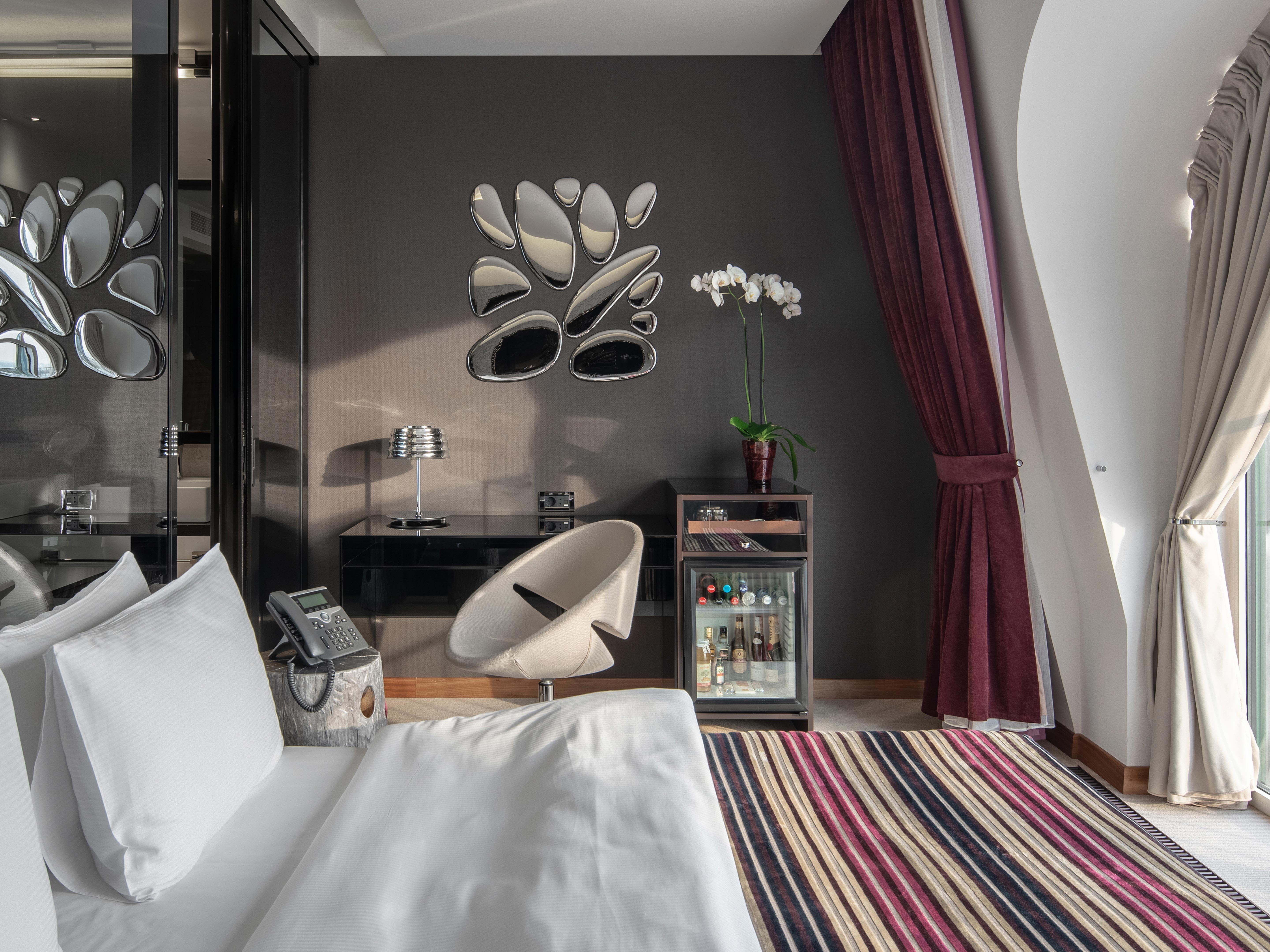 Rooms Suites At 11 Mirrors In Kiev Ukraine Design Hotels