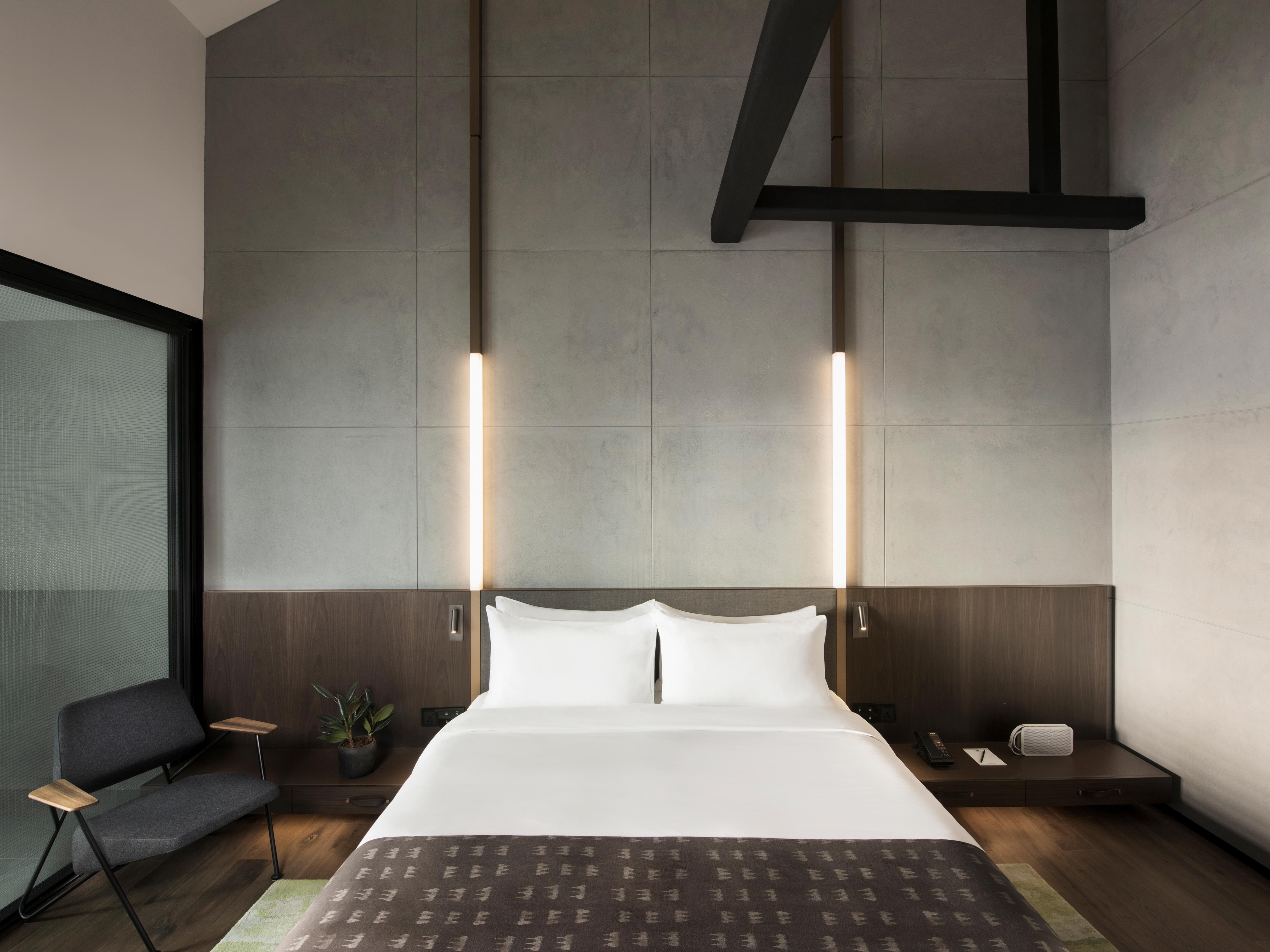 Rooms Suites At The Warehouse In Singapore Design Hotels